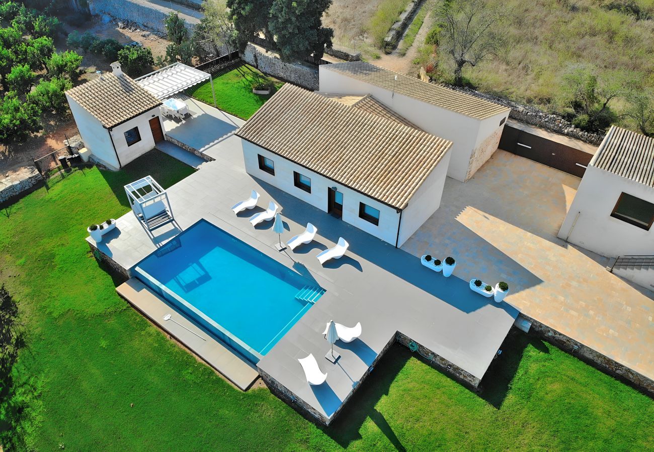 Finca recién renovada con piscina y jardín. Muro, Son Calet 156