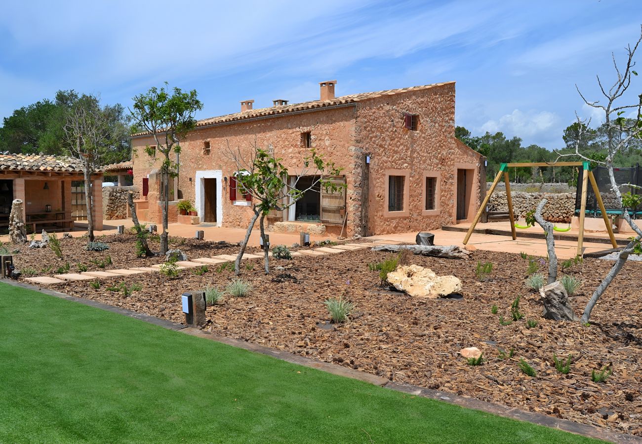 Casa rural en Llubi - 005 Finca Can Cortana 1782-2016/ET by Mallorca Cha