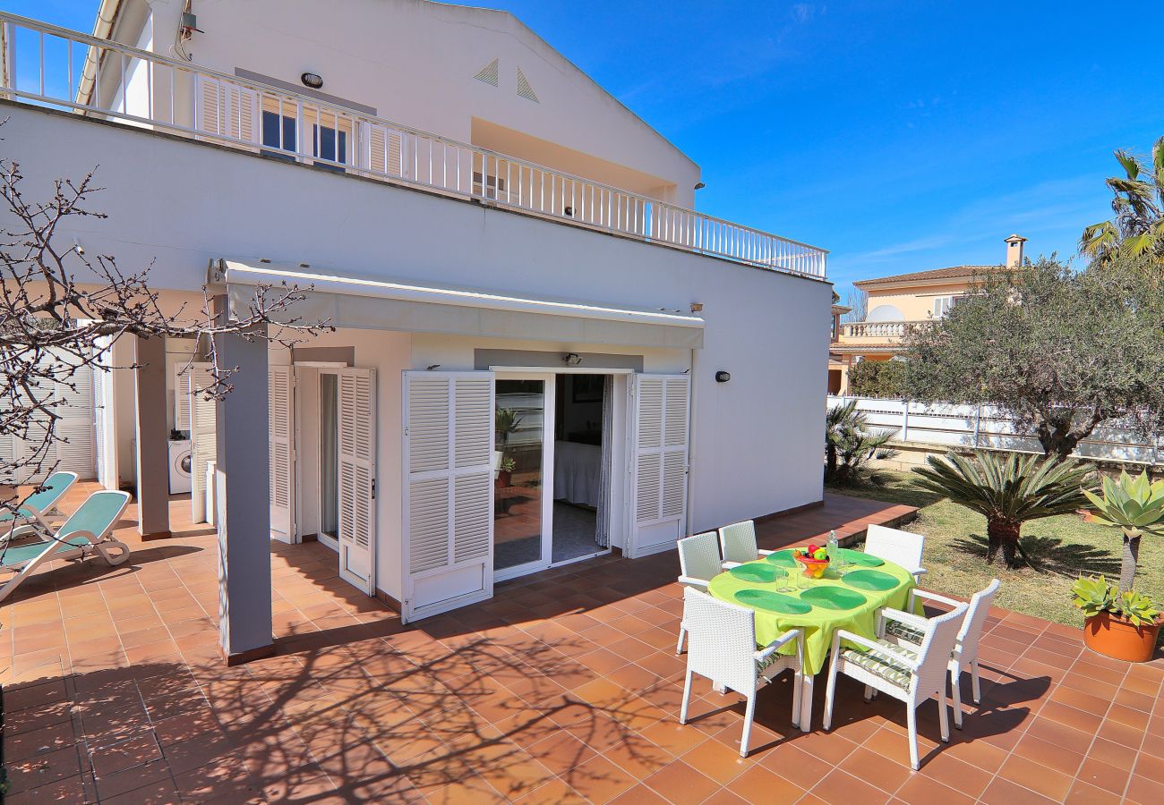 Casa vacacional tranquila, con jardín para tomar el sol