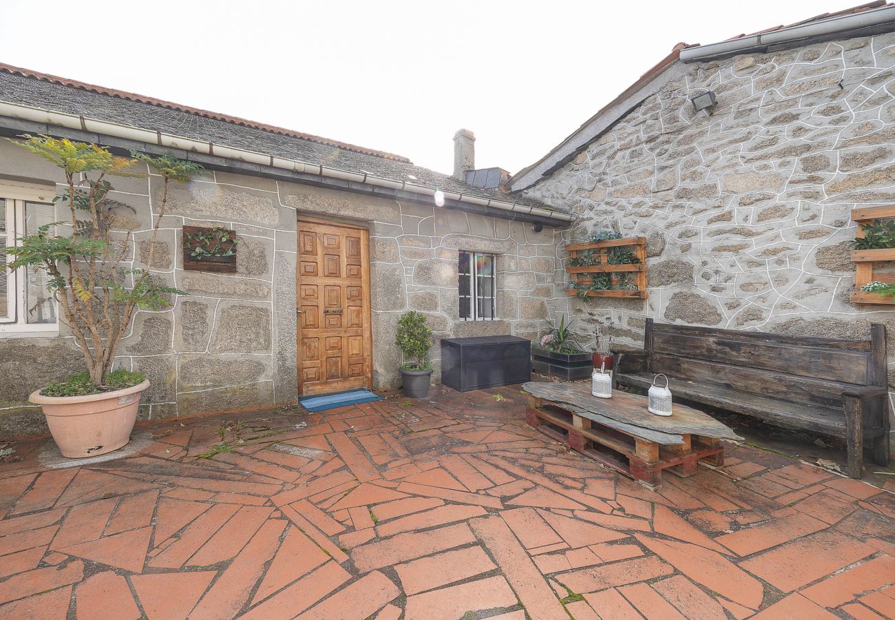 Casa rural en Ourense - YourHouse A Casa Dos Cregos