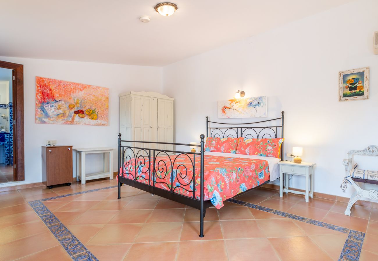 Landhaus in S´Alqueria Blanca - Finca Son Marimon (16 pax)