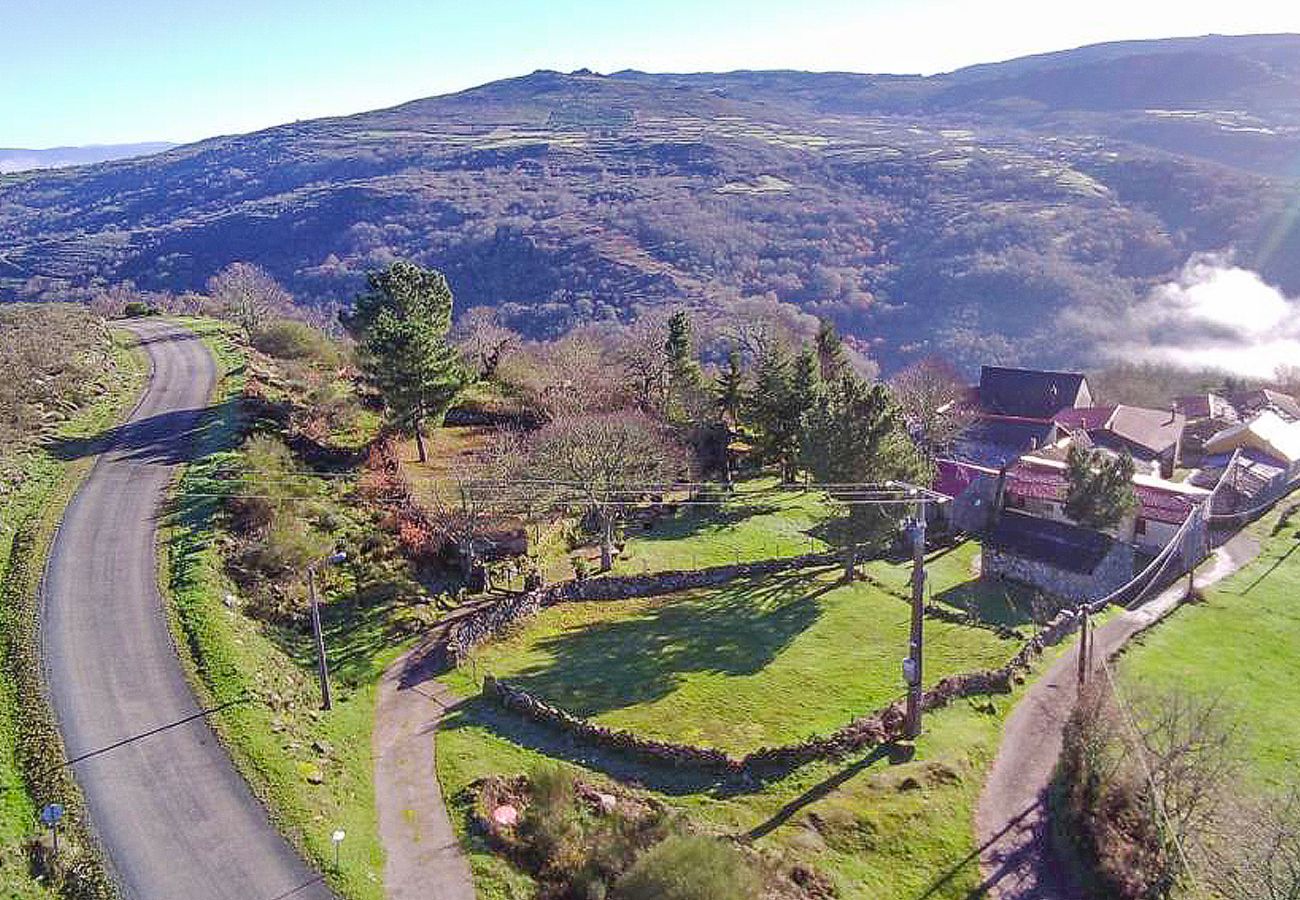 Landhaus in Ourense - YourHouse A Casa Dos Cregos