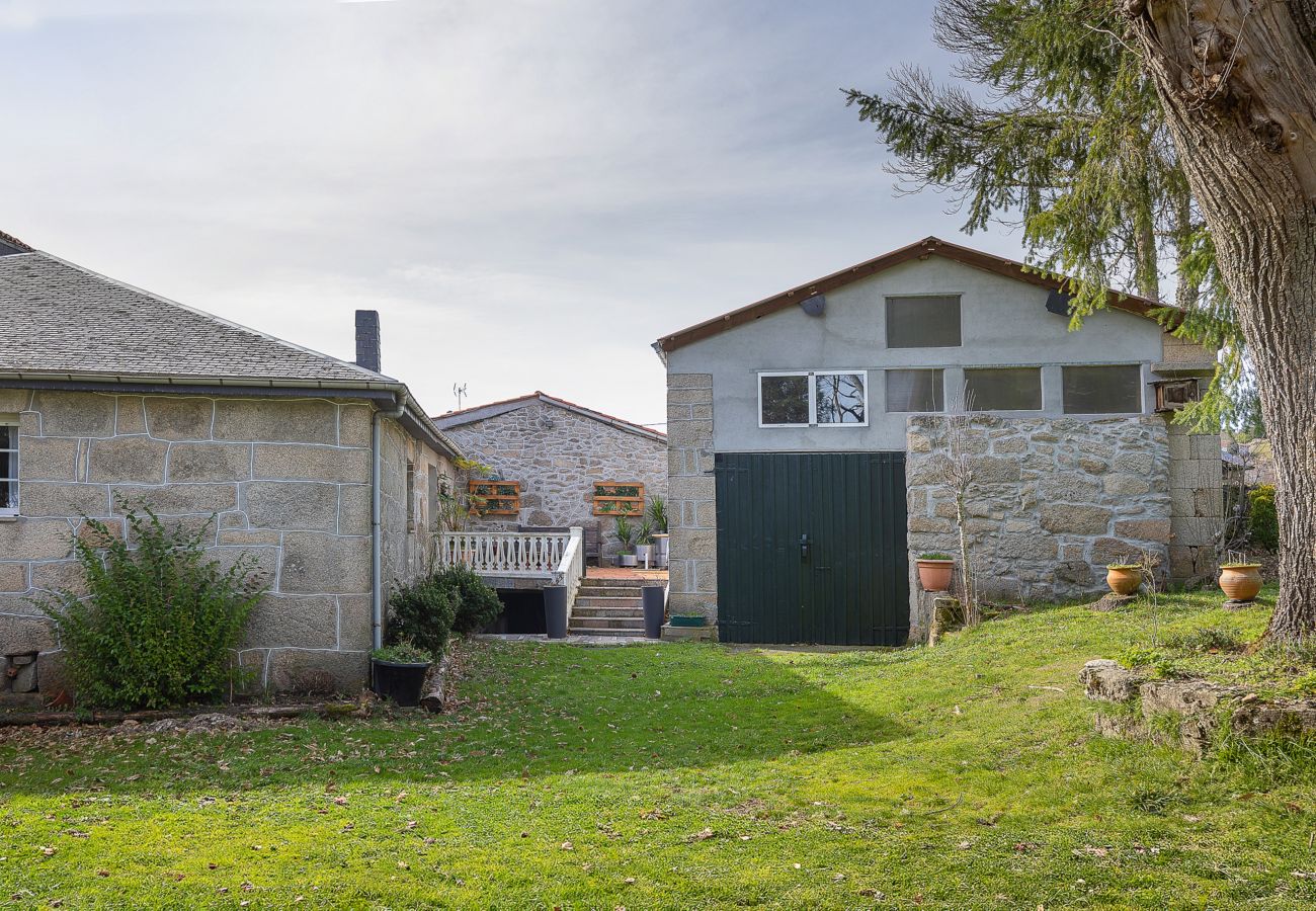 Landhaus in Ourense - YourHouse A Casa Dos Cregos