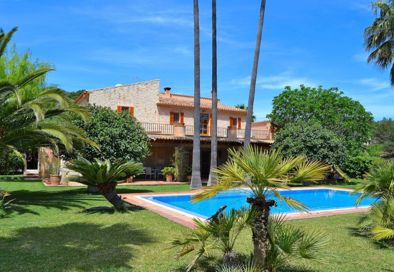 From 100 € per day you can rent your villa in Mallorca