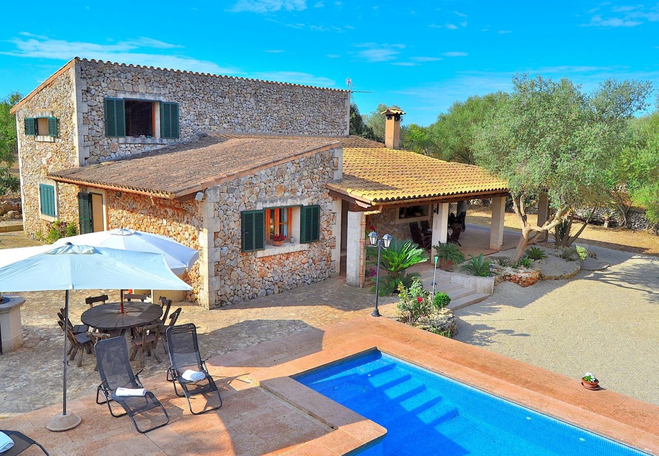 From 100 € per day you can rent your villa in Mallorca