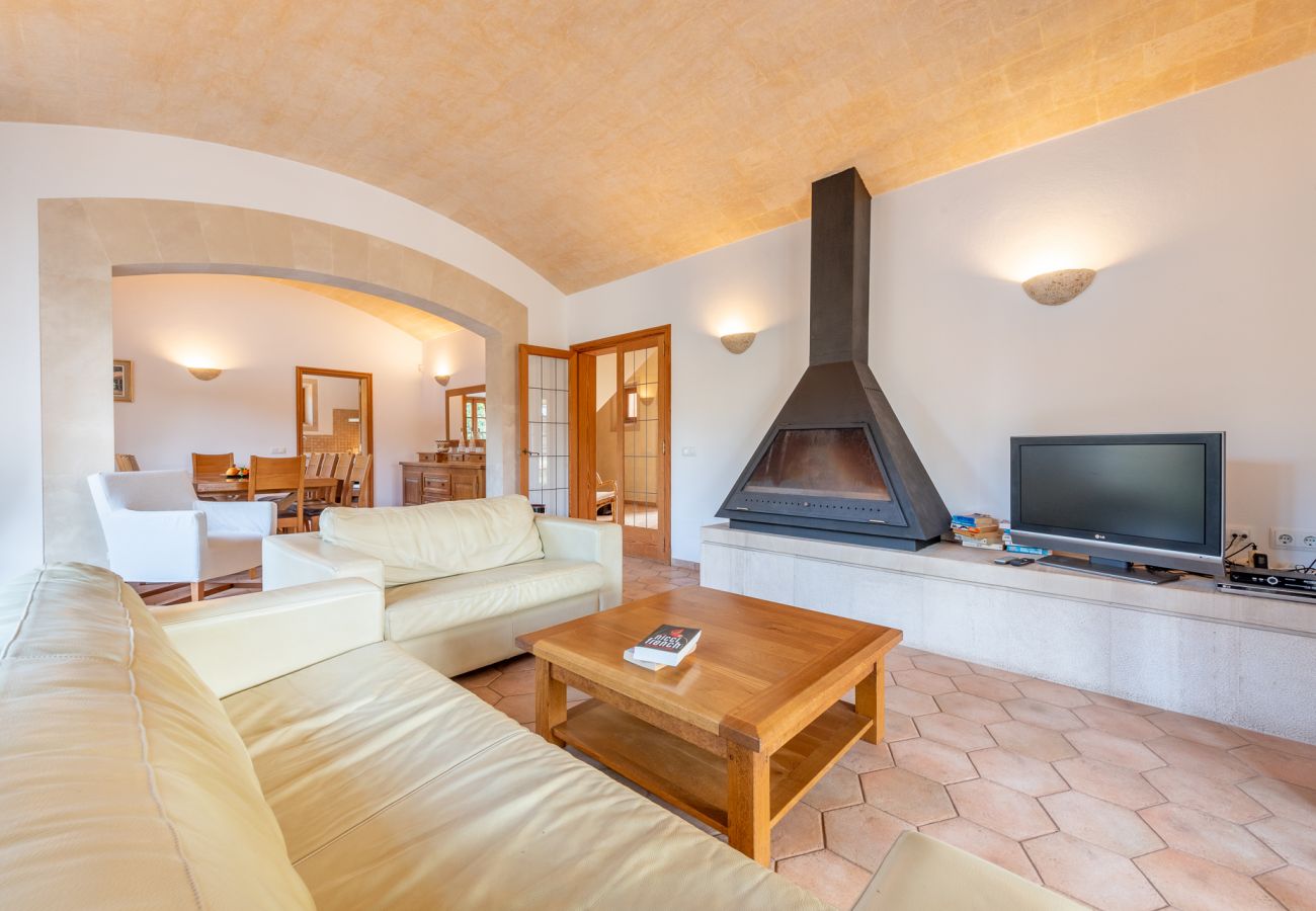 Villa in Es Llombards - Finca Sa Bassa des Castellet