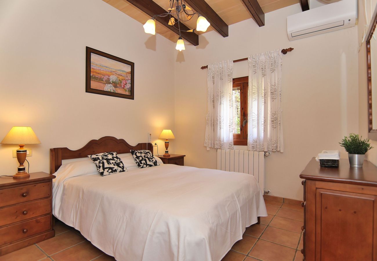 Country house in Ariany - 250 Finca Can Xisco Domatiga ETV/905 by Mallorca C