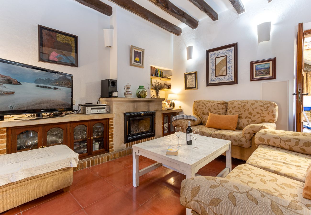 Townhouse in Pollensa - Townhouse La Fresqueta by Homevillas360