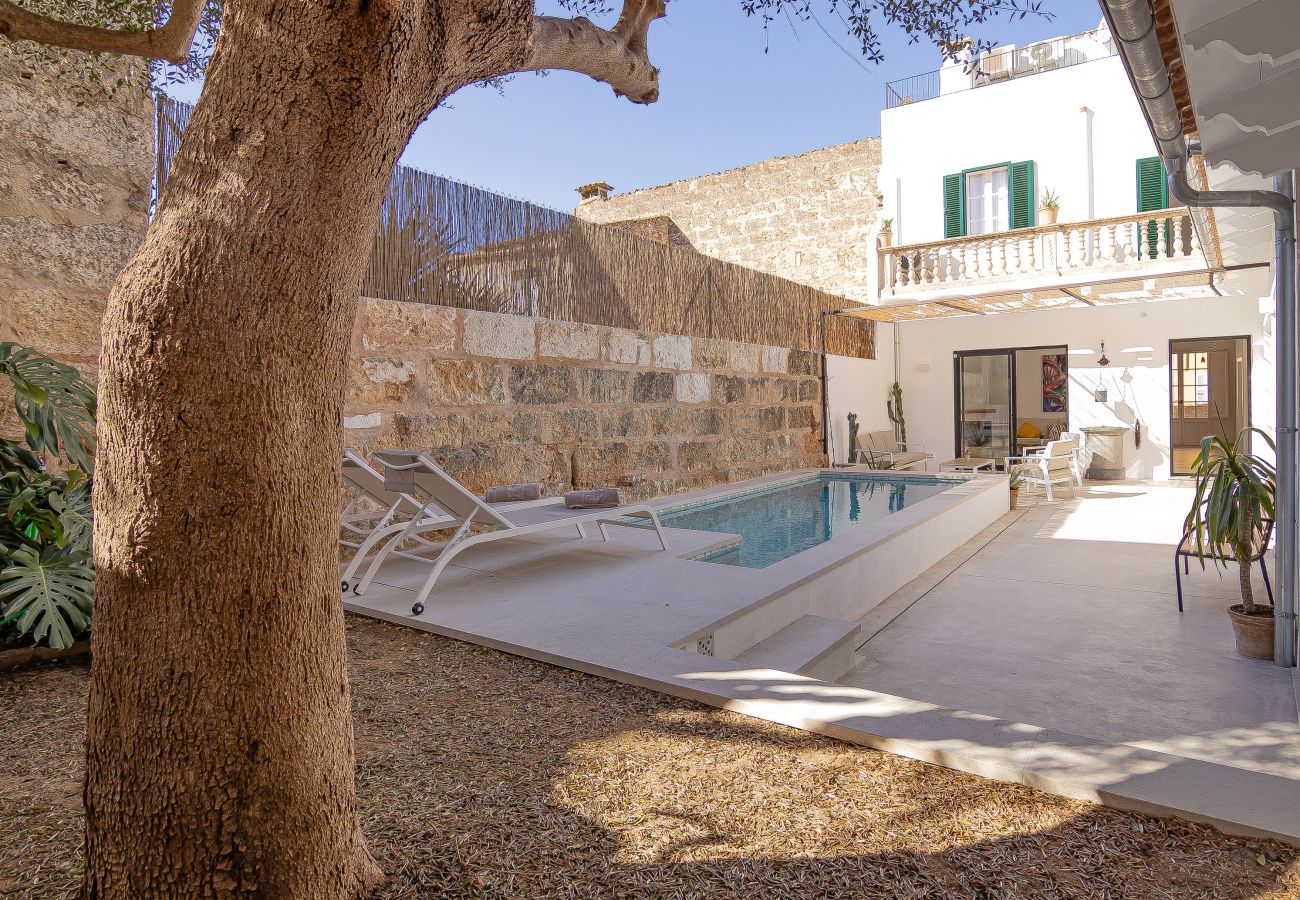 village house, Muro, Majorca, swimming pool, terrace